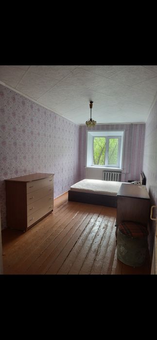 Продам 2 ух комнатную квартиру