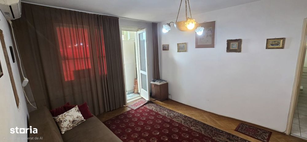 De vanzare - Apartament semidecomandat Piata Progresul