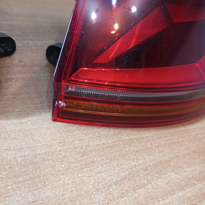 stop volkswagen touareg stanga dreapta  2018-2022