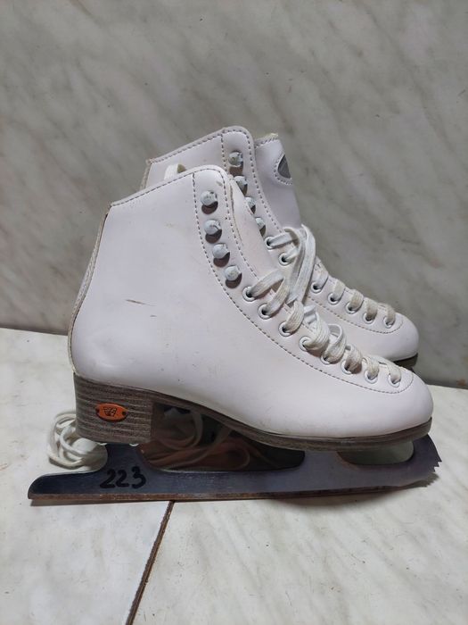 Patine gheata 223 patinaj Riedell profesionale marime 35,5-36 (23  cm)
