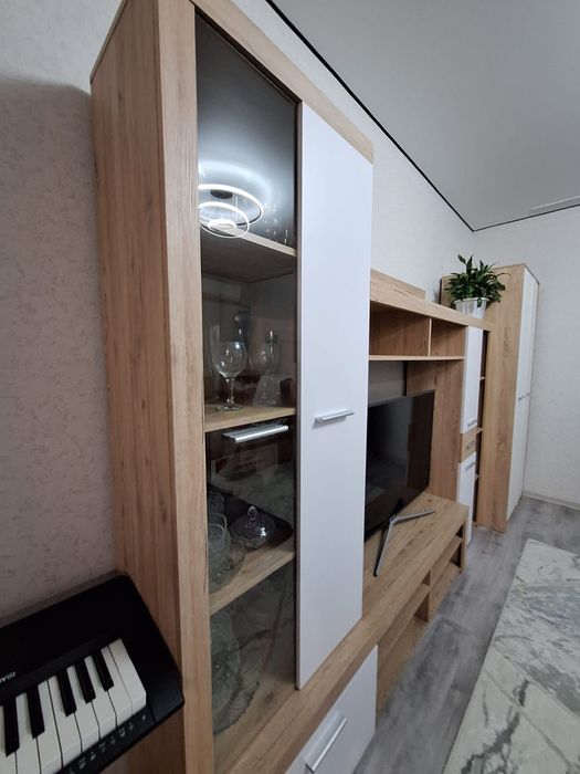 Стенка дуб Непо и шкаф