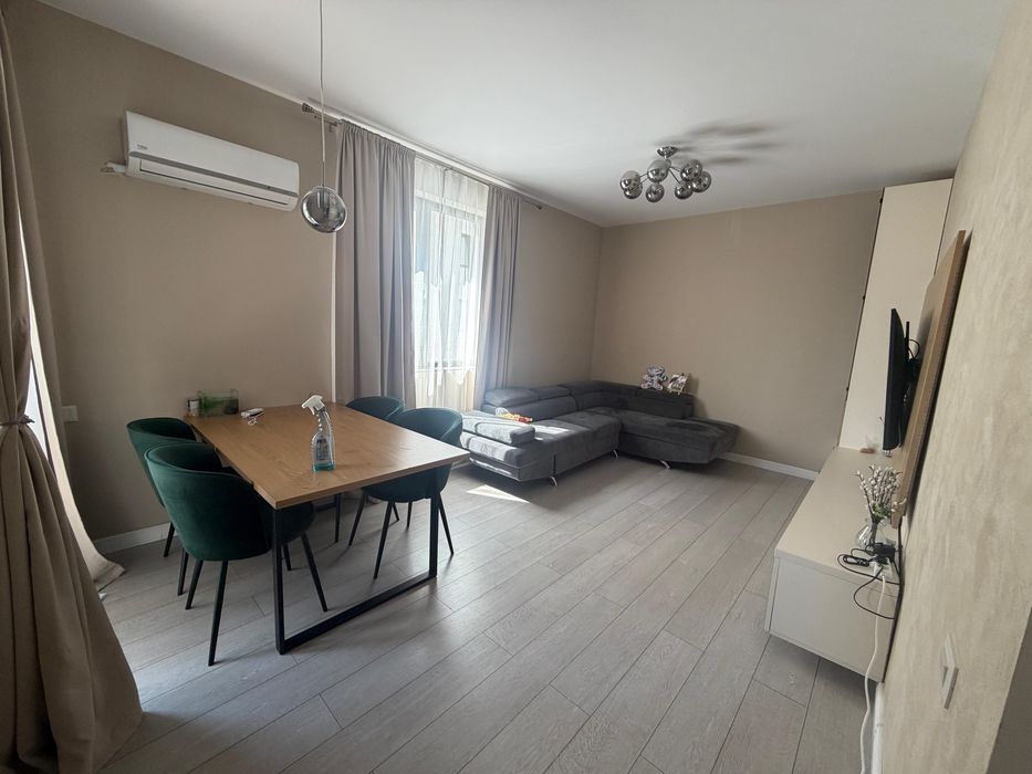 Apartament  3 camere Otopeni