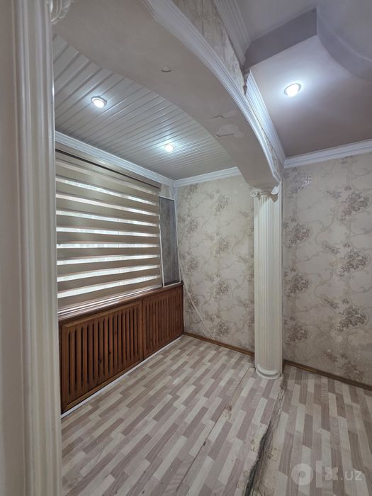 Продаю Квартиру Чиланзар 3 квартал 2 ком 2 этаж