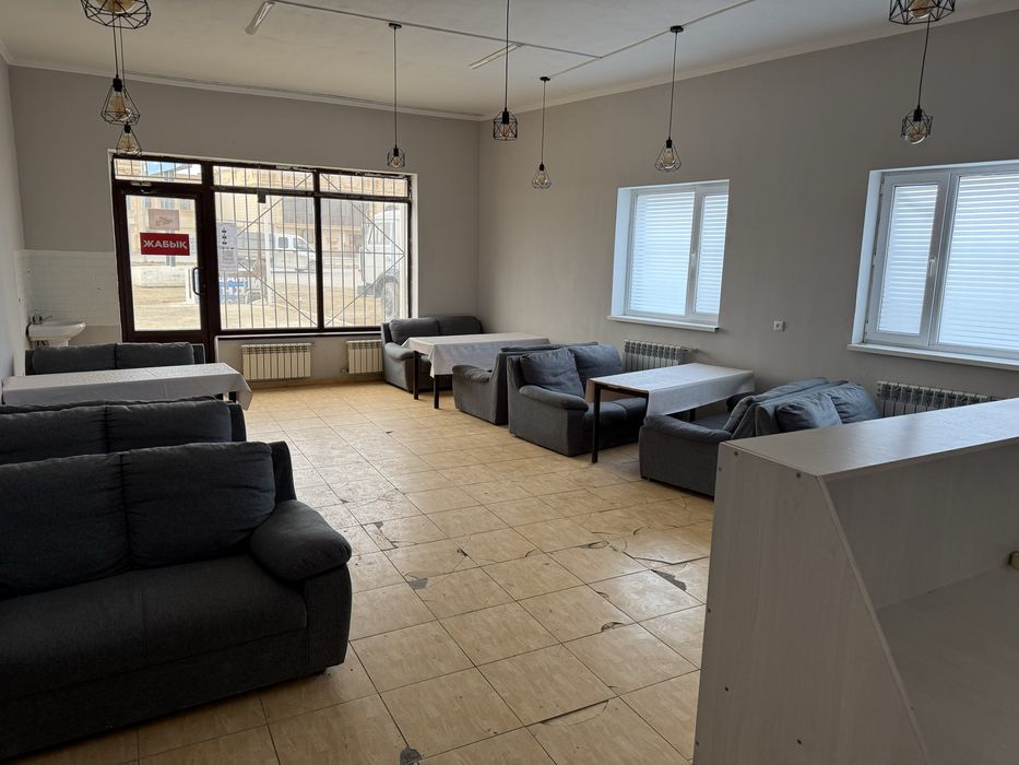 Сдаются 2 бокса вдоль дороги