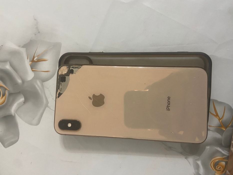 Ihpone Xs Max  64гб