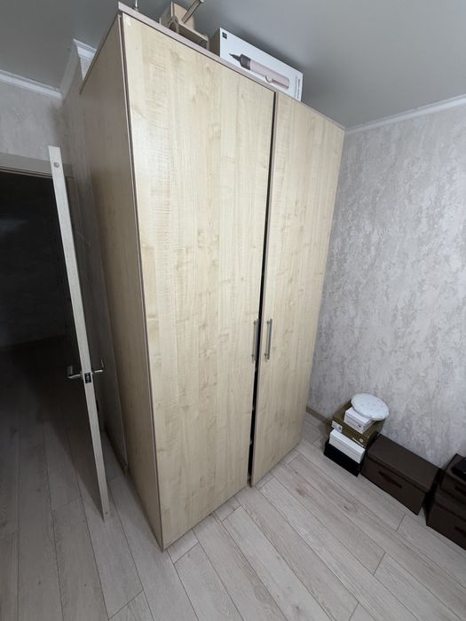Шкаф для одежды б/у