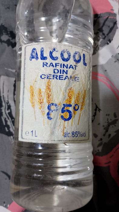 2 Kg de alcool rafinat din cereale