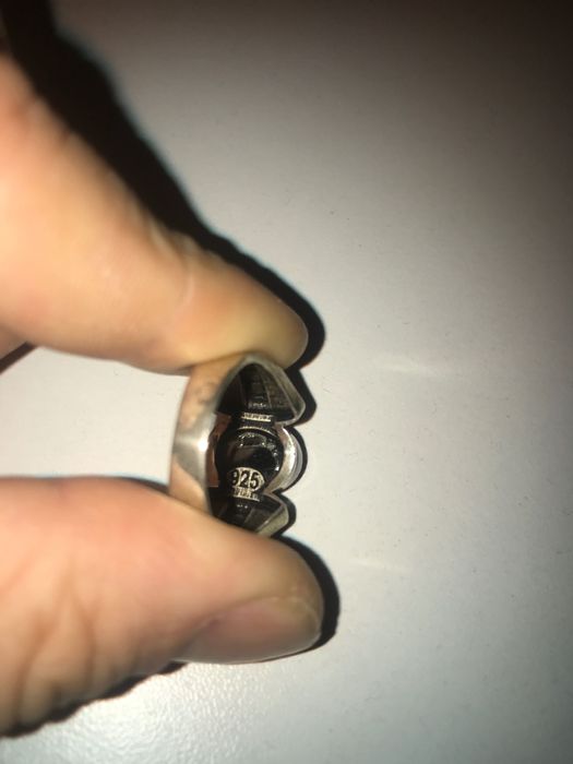 Продам кольцо перстень 925 пробы с черным изумрудом
