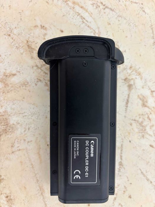 Canon DC Coupler DC-E1