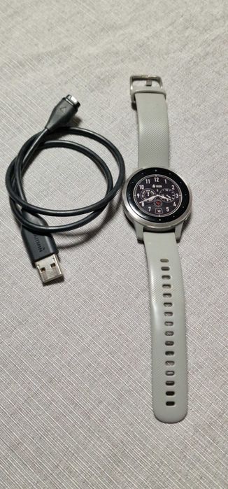 Garmin vivoactive 4s