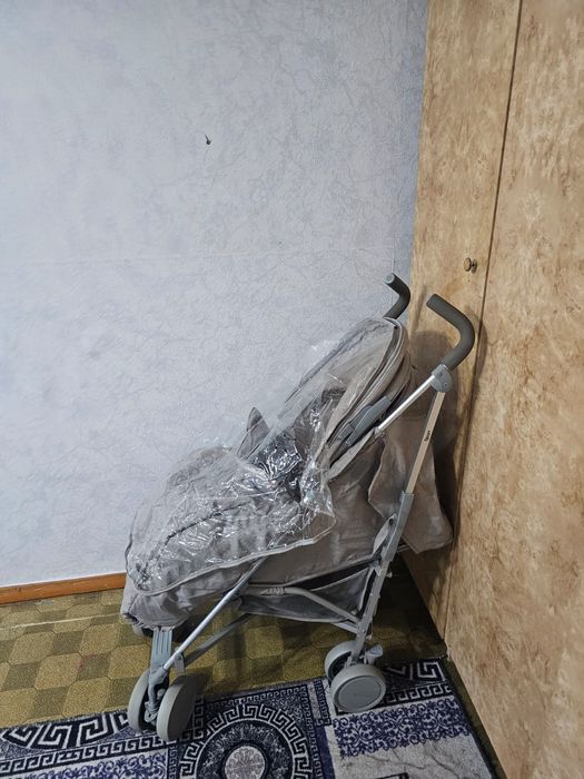 Продам коляску прогулочная