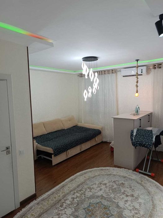 Продам свою 1 комн. квартиру в Ж\К  Ассалом Сохил Golden House.