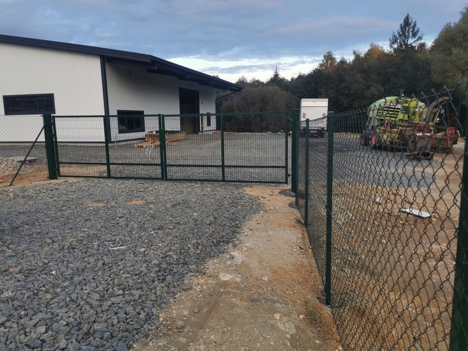 Imprejmuiri, garduri