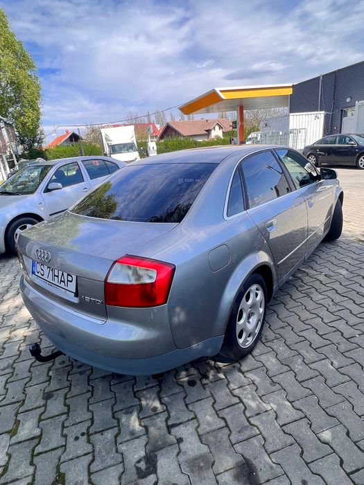 Mașină Audi A4 2003