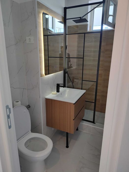 Proprietar, apartament 2 camere semidecomant, renovat, Militari, Gorjului