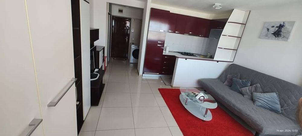 Studio de închiriat