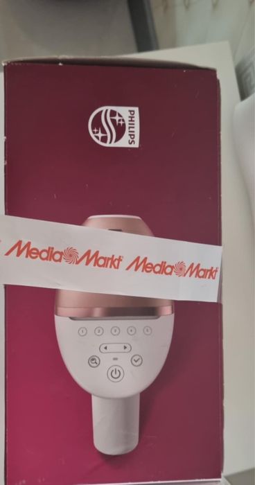 Лазерен епилатор Phillips Lumea Prestige