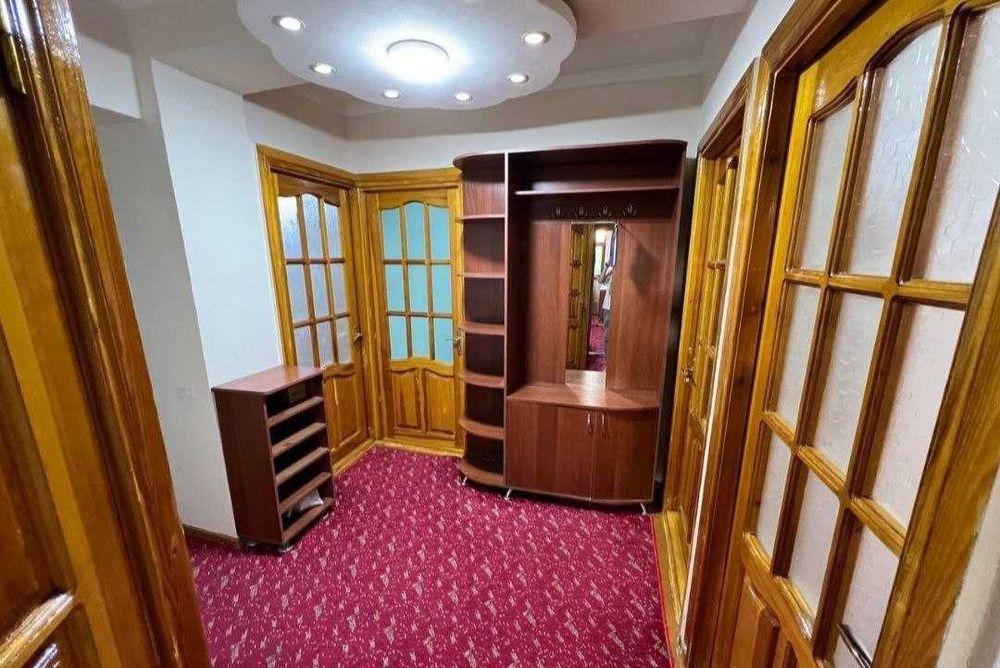 Ижарага квартира бор, факат кизлар учун