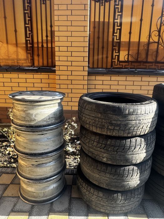 Диски с резиной!