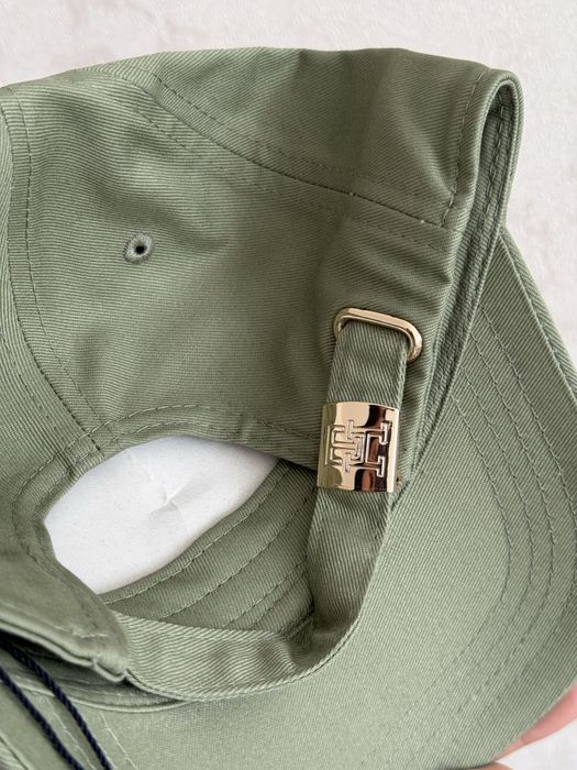 Кепки Tommy Hilfiger