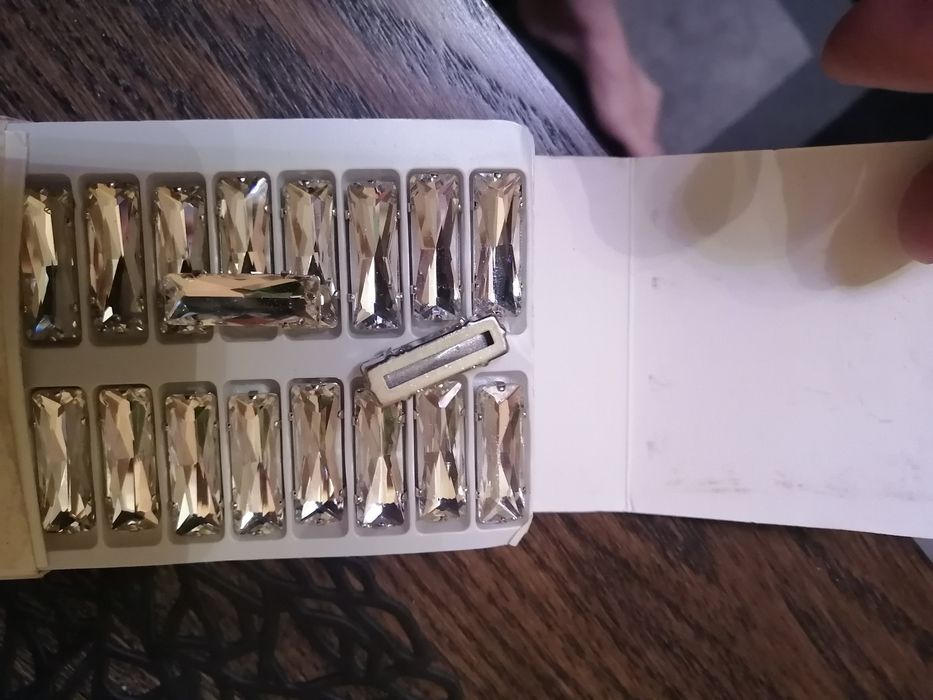 Фурнитура для отделок