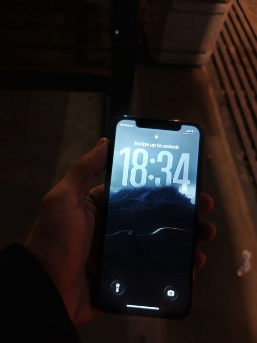 Iphone 11 pro srochna idal