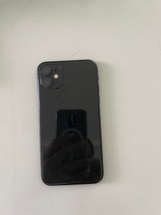 Продам IPhone 11 , в отличном состоянии