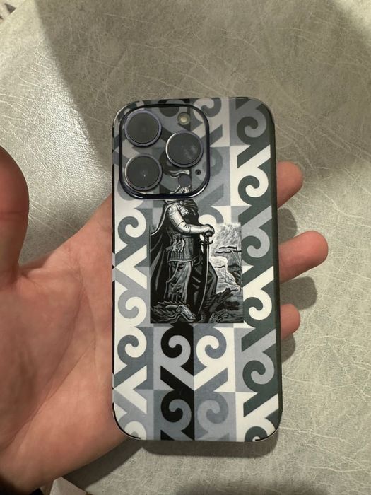 Продается Айфон 14 про