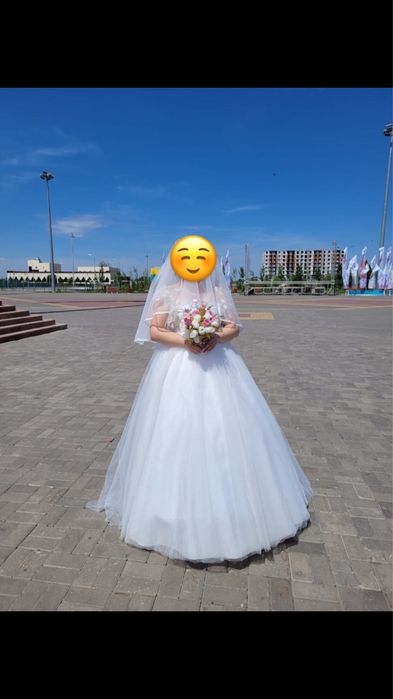 Свадьебное платье