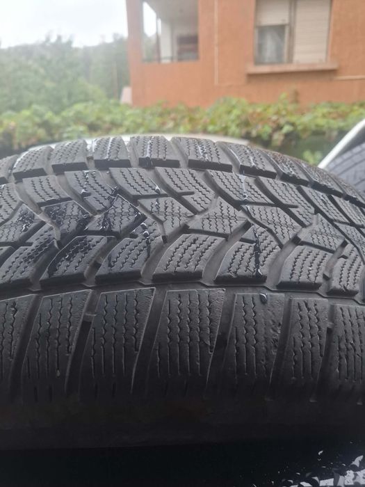 Продавам гуми 245/65/17