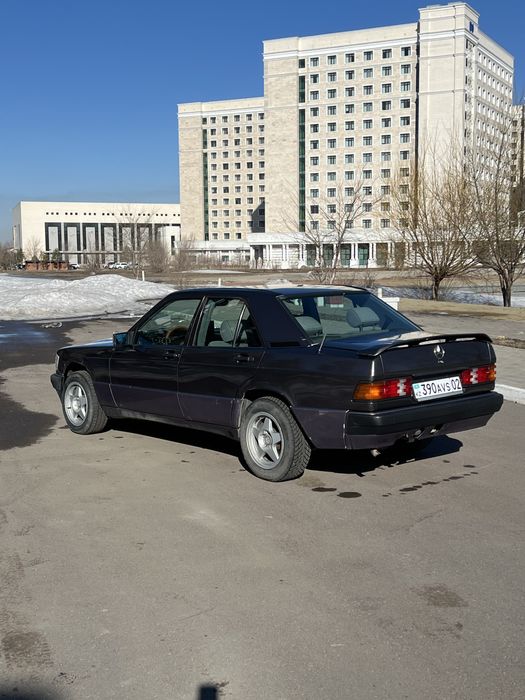Mercedes Benz 190E w201