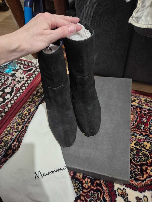 Botine Massimo Dutti nr. 37, piele intoarsa, toc 10 cm