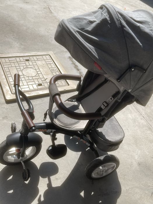 bolalar uchun velokolyaska sotiladi