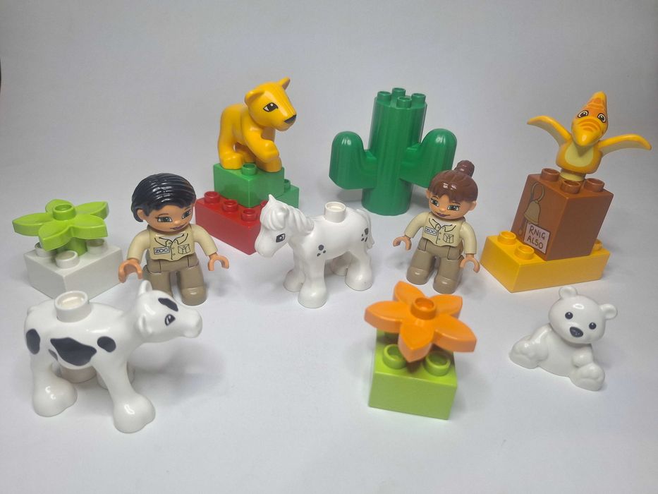 Lego Duplo  фигурки и колички