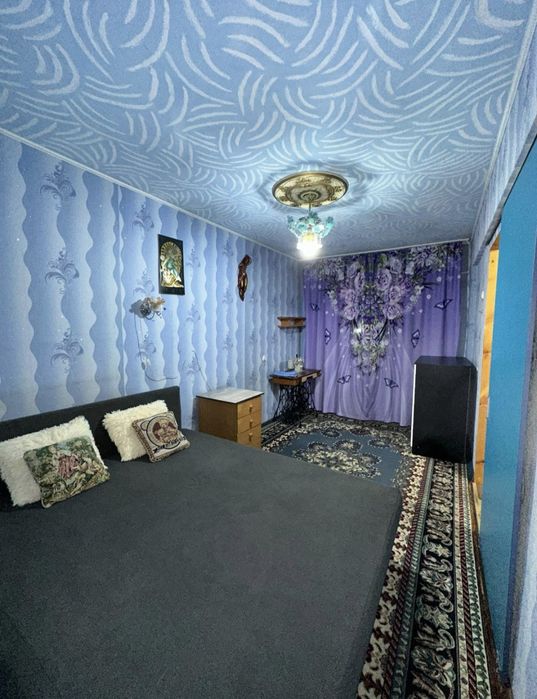 Продам 2х комн Бурова 23