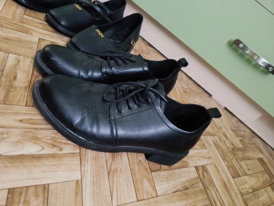 Продам обувь новые