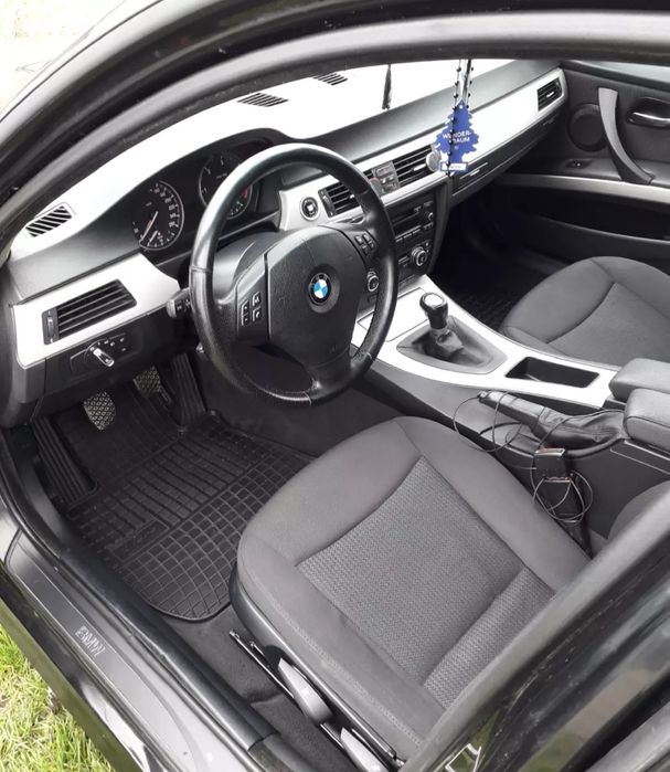 Vând sau schimb  BMW E91 LCI 2008 2.0 DIESEL