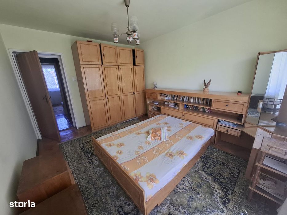 Cartierul Sasar (zona str. Gh. Marinescu)–ap. 4 camere, etaj 2, balcon