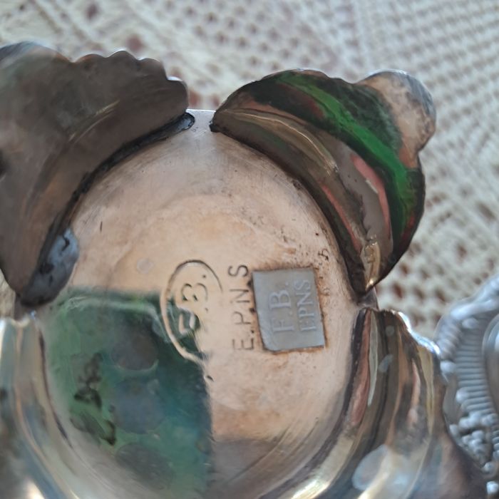 Набор мельхиоровый продам