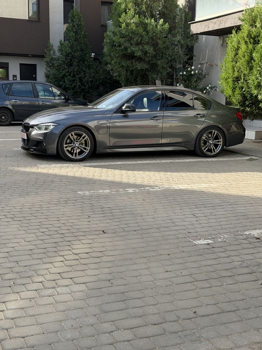 BMW Seria 3 0 — imagine 2