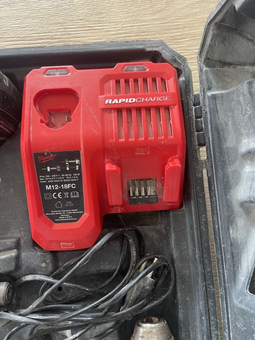 Milwaukee комплект