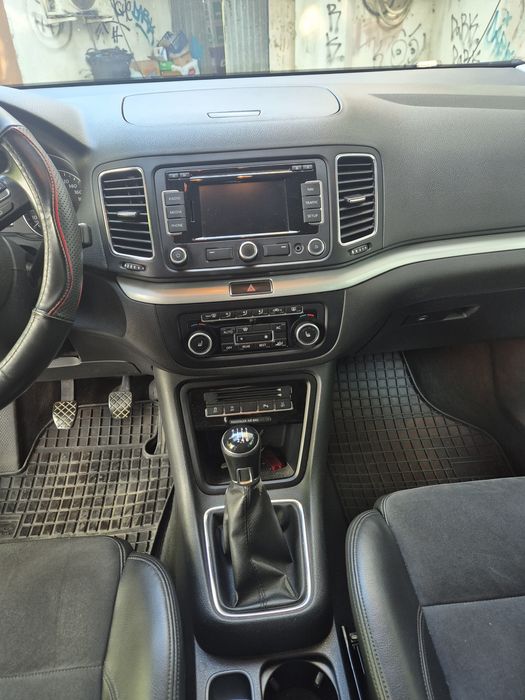 VOLKSWAGEN Sharan 2012 — imagine 3