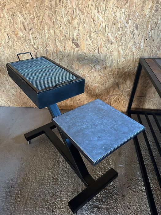 Gratar cu blat . 1100 lei