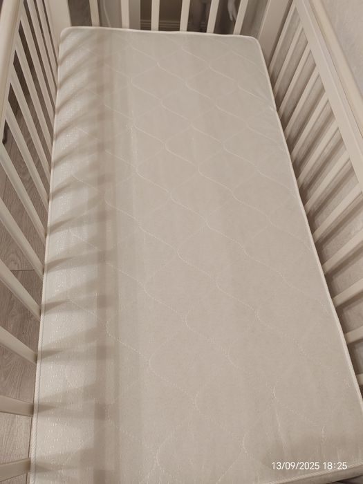 Продам кроватку - маятник