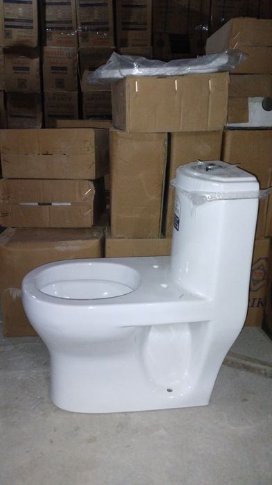 Унитаз моноблок литой