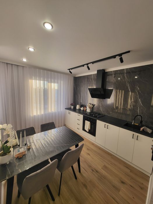 2х.ком. Жириентаева 14