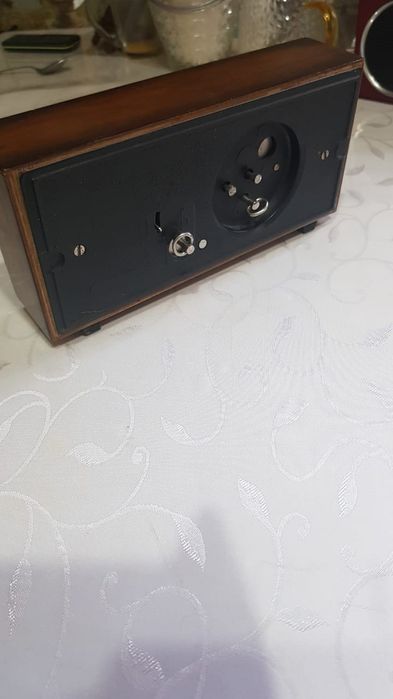 Продам Часы с музыкой