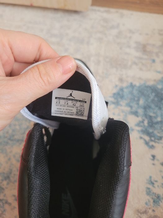 Кроссовки Nike air Jordan