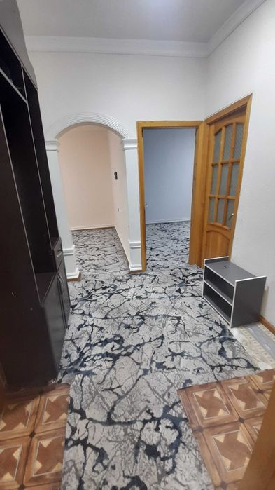 4 xonali uy ijaraga beriladi