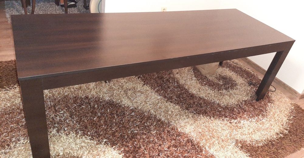 Трапезна маса венге